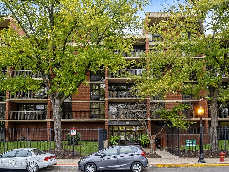 1st image of 3021 S Michigan Ave Unit 407