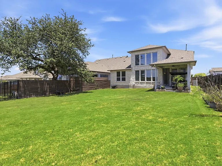 7220 Poulain Dr — Photo 42