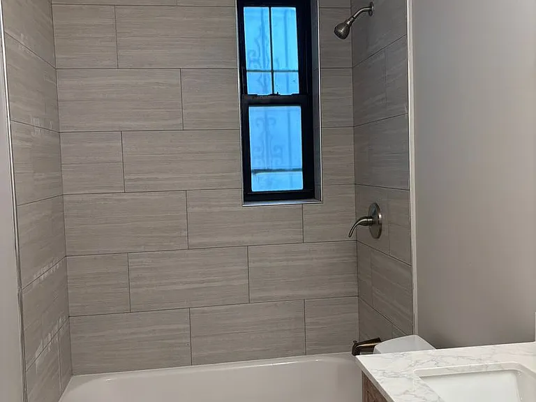 1749 T St NW — Photo 24
