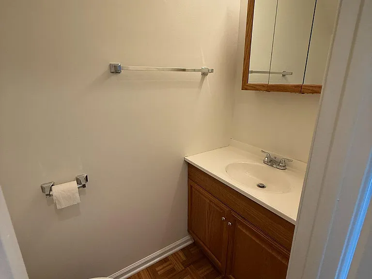 338 Nansemond St SE — Photo 10