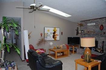 3rd image of 4227 Oil Creek Dr