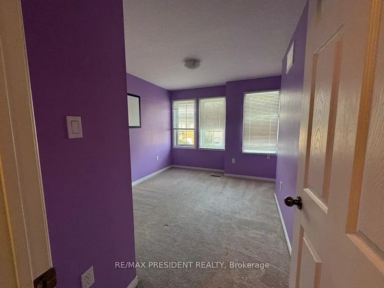 4 Avedisian St — Photo 12