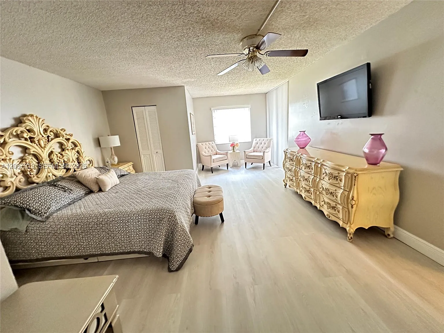 3910 Inverrary Blvd — Photo 4