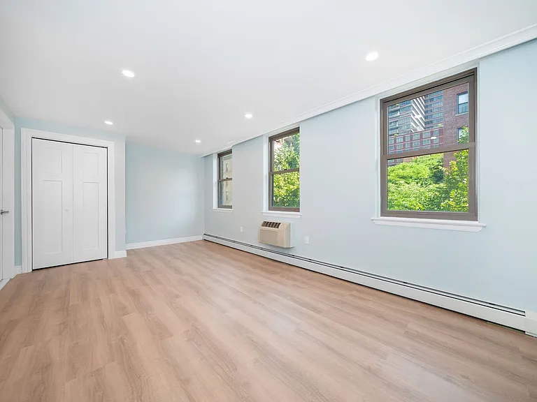 6 E 118th St #2 — Photo 16