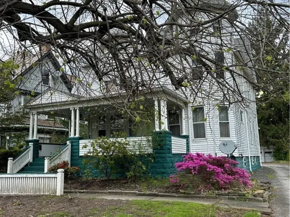 678 Mahoning Ave NW, Warren, OH 44483