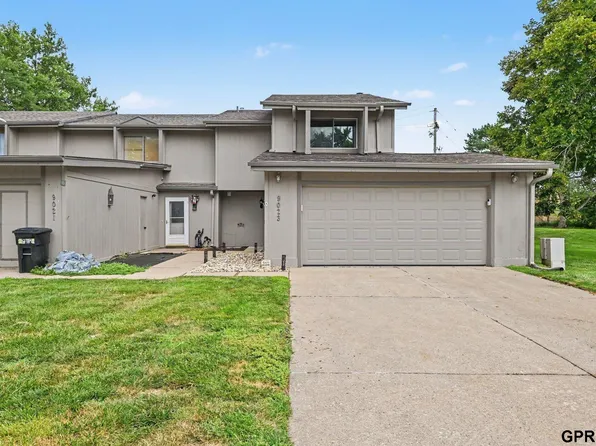 9023 David Cir, Omaha, NE 68138