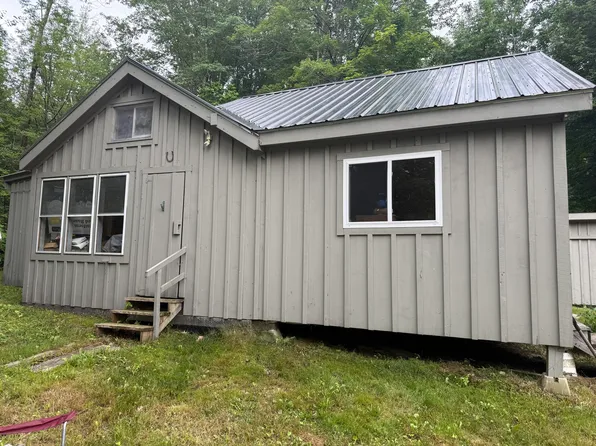608 Adams Road, Chesterville, ME 04938