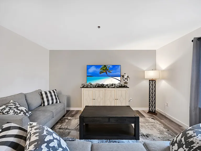 Mt. Nebo Apartments — Photo 61