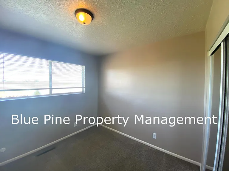 2215 Sykes Dr — Photo 8