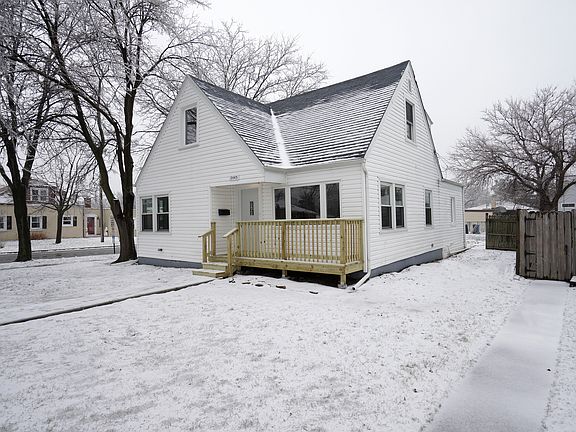 3rd image of 3445 Elder Ln