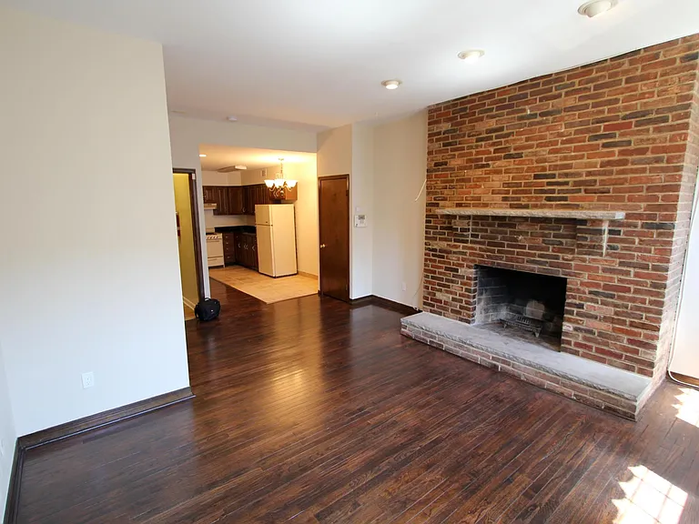 617 South St #2 — Photo 1