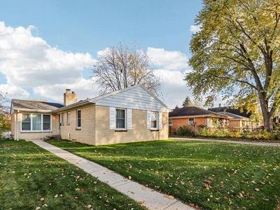4742 North 90th STREET, Milwaukee, WI, 53225