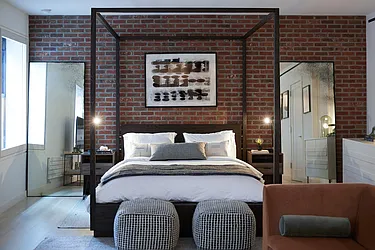 Rented by Nice Stay, LLC