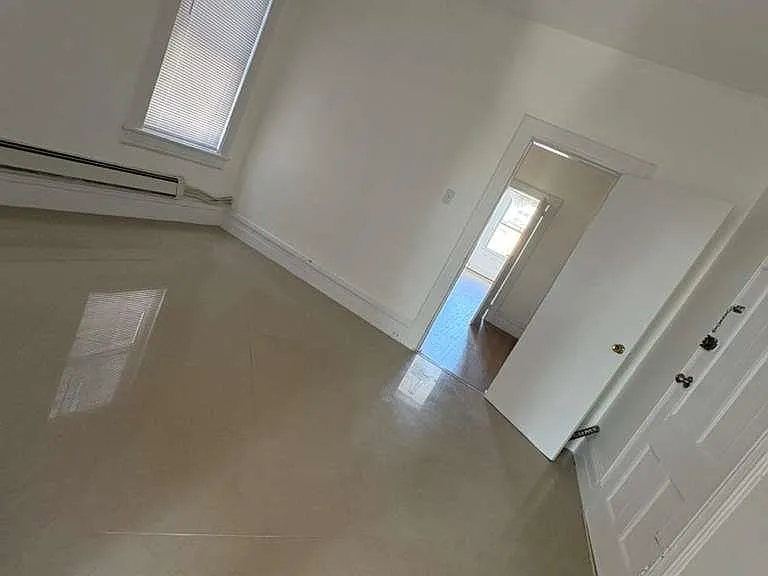 4526 Brown St #3 — Photo 13