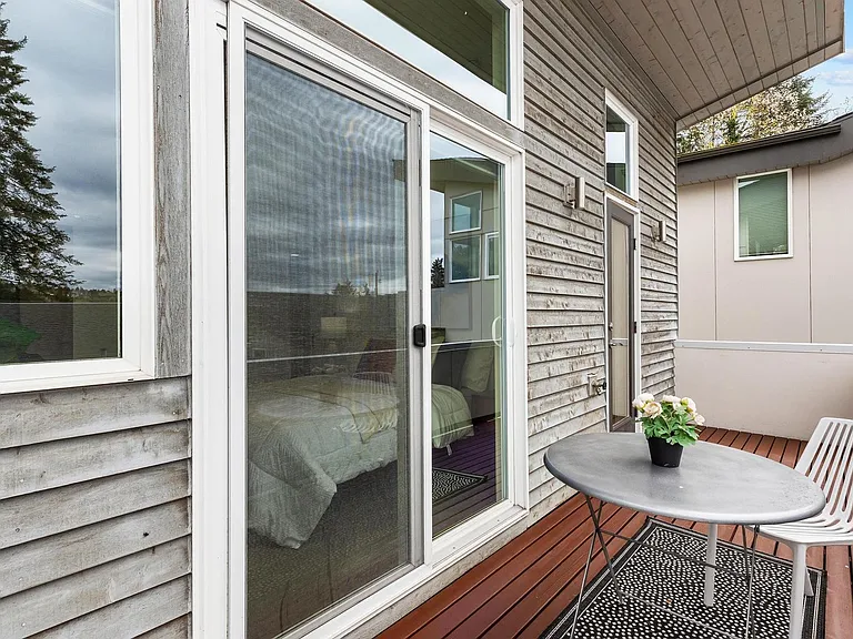 3812 22nd Ave SW — Photo 24