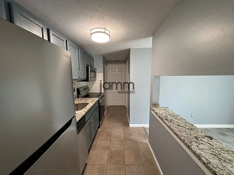 24325 Detroit Rd #A-103 — Photo 11