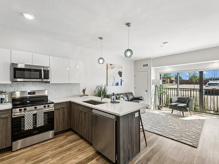 Nova Living — Photo 4