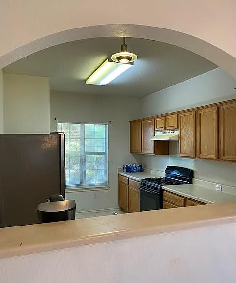 810 N Creek Blvd — Photo 2