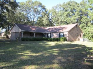 192 Pearson Dr, Ozark, AL 36360