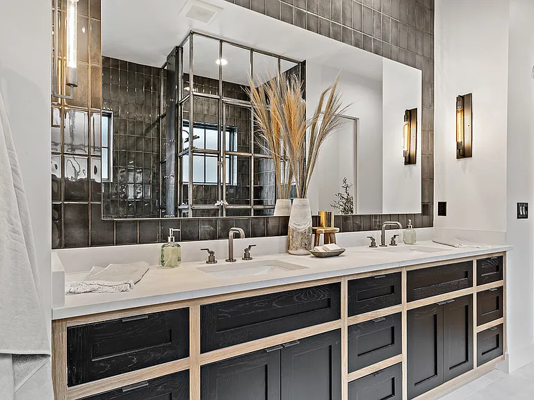 2526 W Rustic Forge St — Photo 24