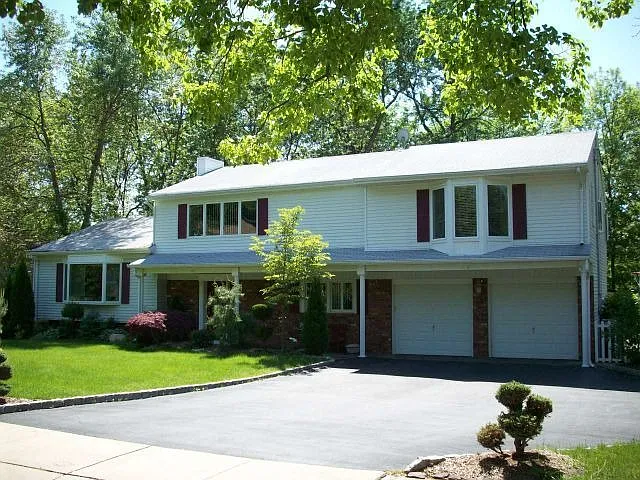 12 Jeffrey Rd photo 1