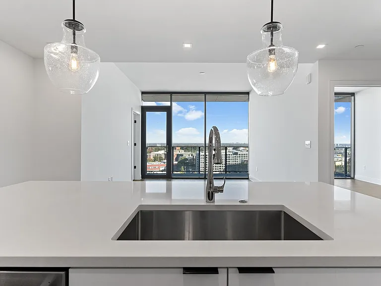 Seven88 West Midtown — Photo 249