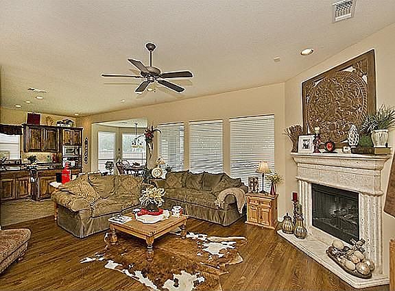 5th image of 8813 Priest Meadow Ct
