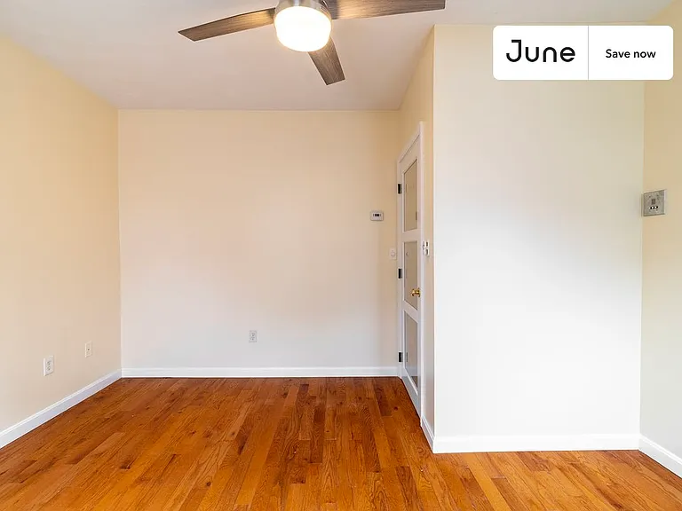 277 Paris St — Photo 15
