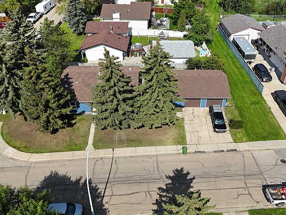 2nd image of 8912 99th Ave