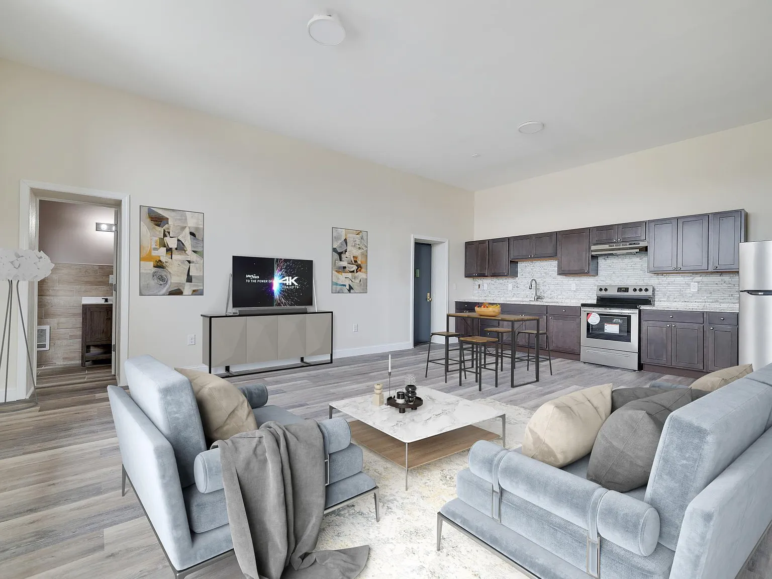 2 bed, 942 sqft, $1,550 — Photo 1