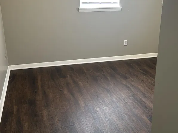 615 W Prairie Ave APT 6, Decatur, IL 62522