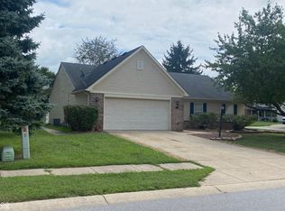 211 Stoneview Ln, Mooresville, IN 46158