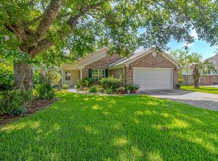 16 Wildflower Trl, Pawleys Island, SC 29585