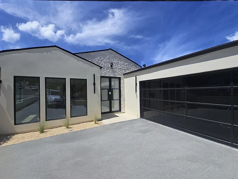 4501 Canoga Dr — Photo 11