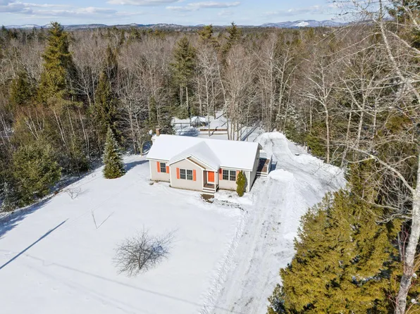 35 Garland Hill Road, Waterboro, ME 04061