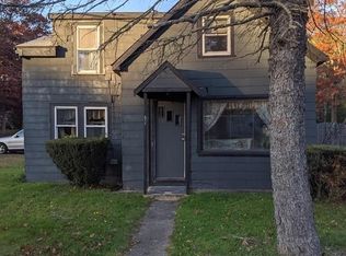 52 Plain St, Pembroke, MA 02359