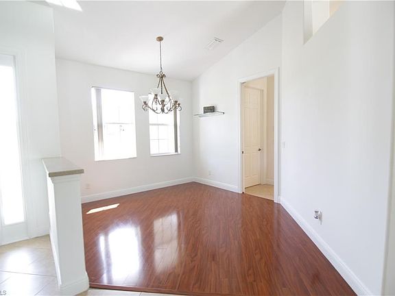 5th image of 1119 Thompson Ave
