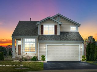 20529 Erie Ct, Crest Hill, IL 60403