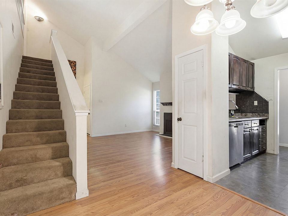 1st image of 5981 Arapaho Rd #602