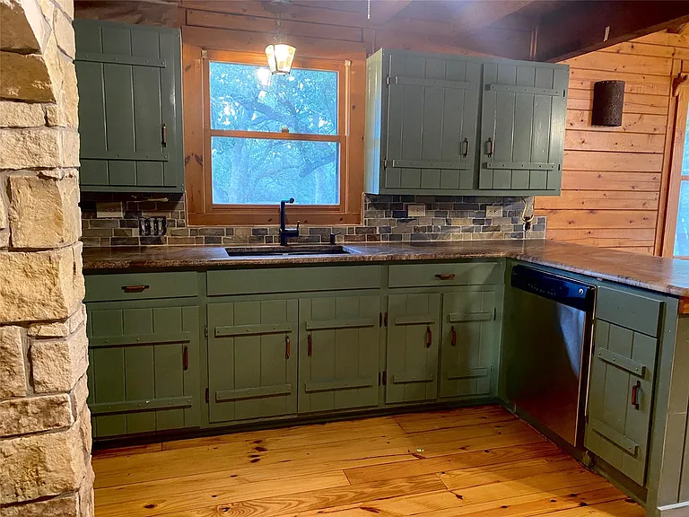 623 Appaloosa Dr — Photo 12