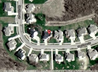 5528 Star Flower Dr, Haslett, MI 48840