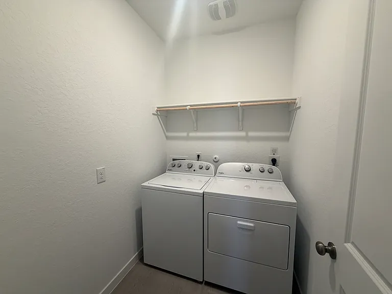 8908 San Carlos — Photo 8