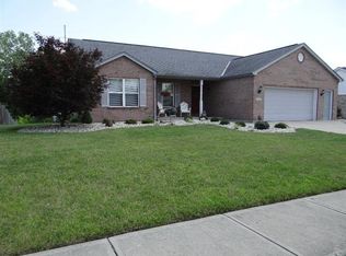 462 Christina Dr, Hamilton, OH 45013