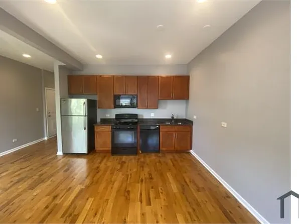 1620 E 68th St, Chicago, IL 60649