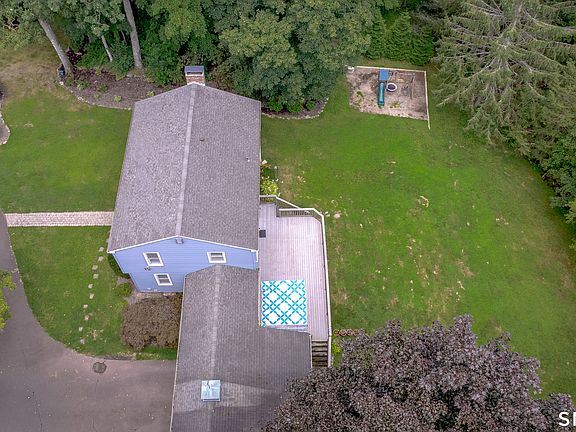 4th image of 85 Oakcliff Road