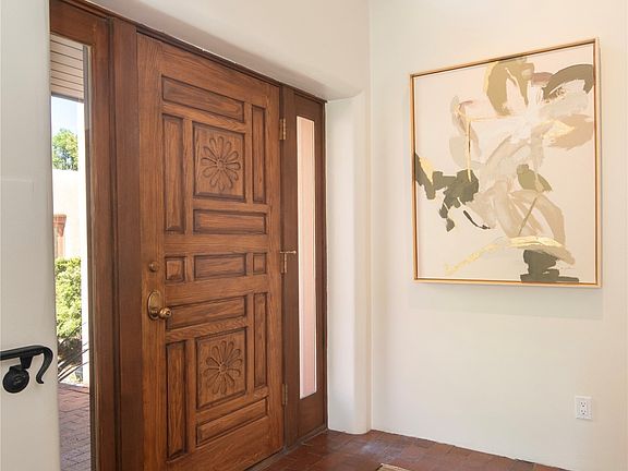 4th image of 717 Calle Del Resplandor