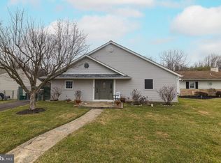 223 Collingswood Rd, Fairless Hills, PA 19030