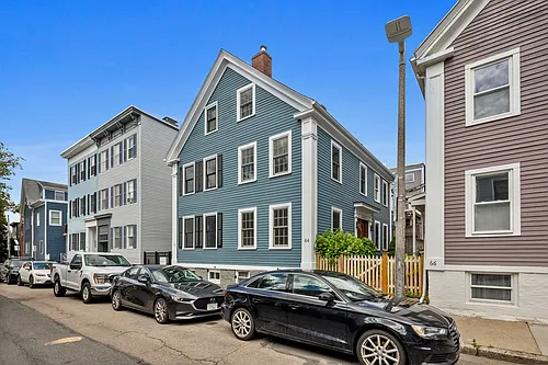 64 Pearl St Photo 1