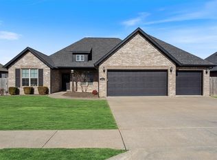 440 Ranalli Ave, Springdale, AR 72762