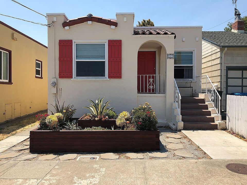 1st image of 537 Cypress Ave